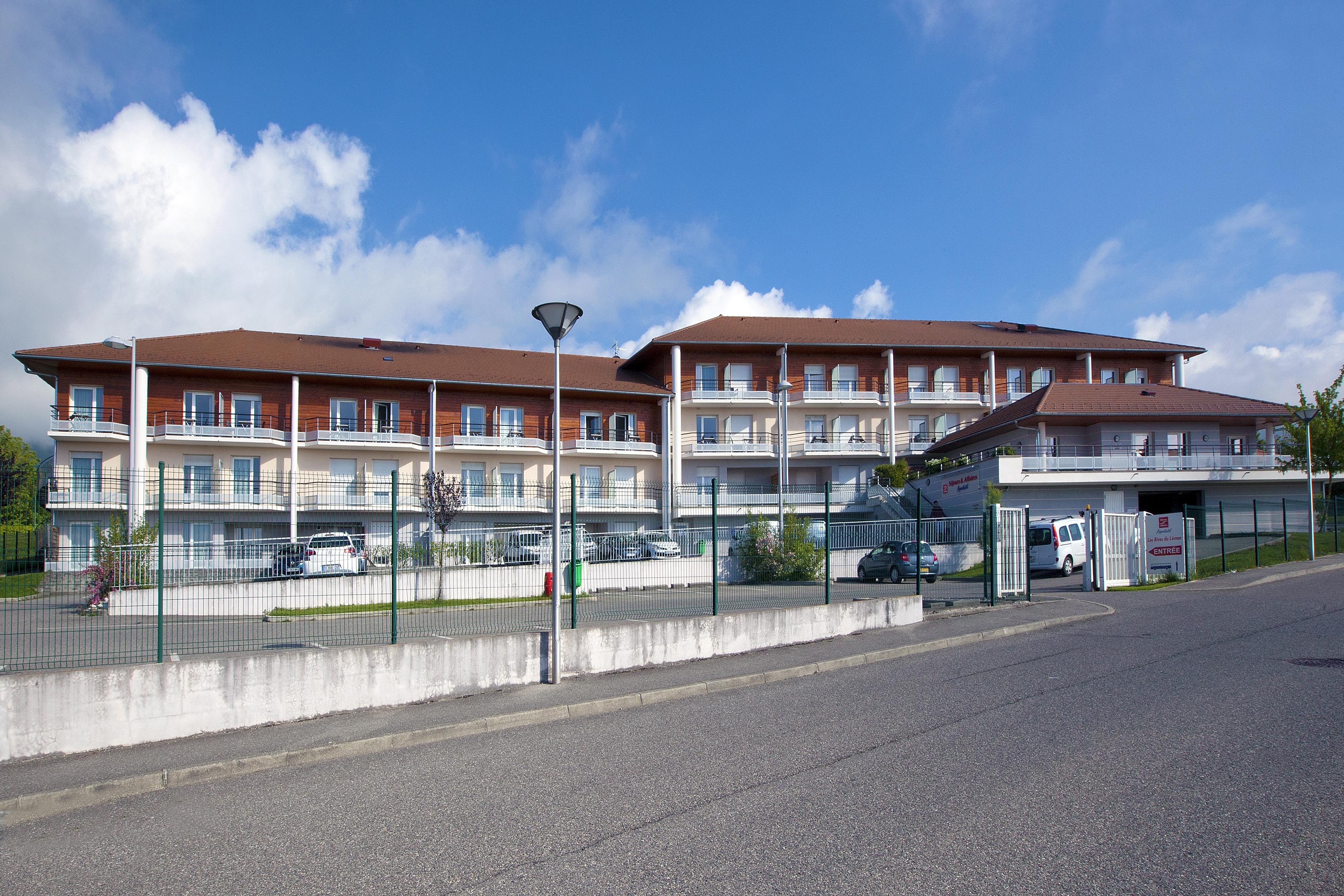 Sejours & Affaires Geneve Gex Les Rives Du Leman Aparthotel Eksteriør bilde